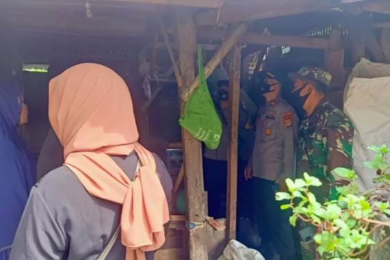 Iwan Muliawan Berbuat Nekat di Dapur Tetangga, Terdengar Suara Teriakan, Warga Langsung Heboh - JPNN.COM