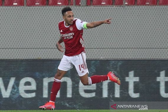 Arsenal Lolos Berkat Gol Aubameyang - JPNN.COM