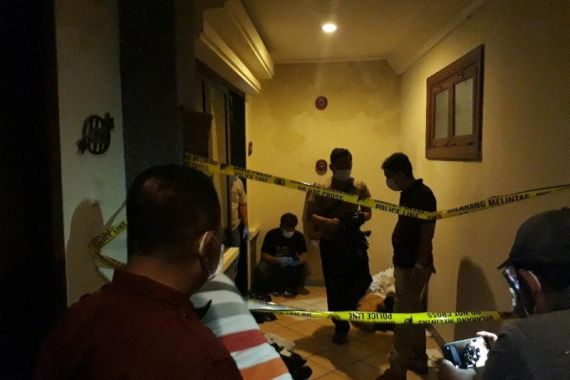 Petugas Hotel Buka Kamar di Lantai Dua, Wanita, 20 Tahun - JPNN.COM