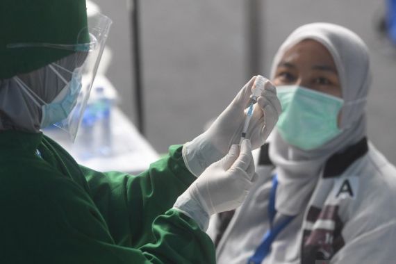 Sudah Divaksin Tetapi Positif, Wartawan Diminta Tak Datang Vaksinasi Covid-19 Besok - JPNN.COM