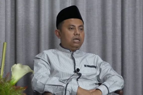 Perpres Miras, Kiai Hasan Sarankan Presiden Cari Investasi Lain, Imam Ingatkan Azab Allah - JPNN.COM
