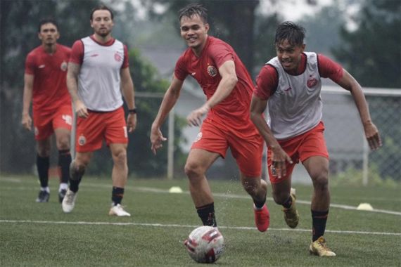 Ini Alasan Pelatih Persija tak Memunculkan Pemain Muda di Piala Menpora 2021 - JPNN.COM