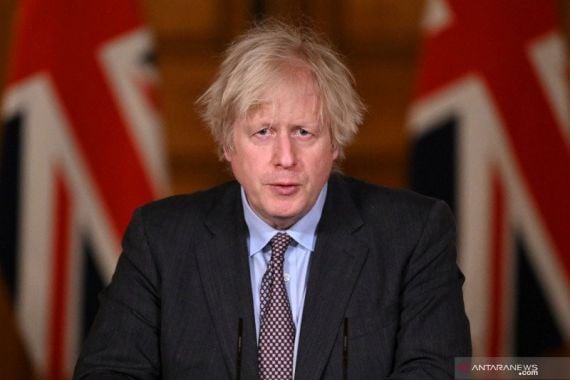 Omicron Menggila di London, PM Inggris: Ada Secercah Harapan Natal - JPNN.COM