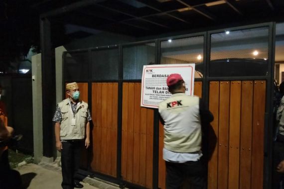 KPK Sita Rumah Staf Edhy Prabowo di Kawasan Jakarta Selatan - JPNN.COM