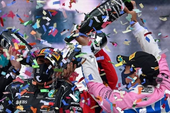 Tradisi Selebrasi Sampanye di Podium F1 akan Berganti Mulai Musim Ini - JPNN.COM