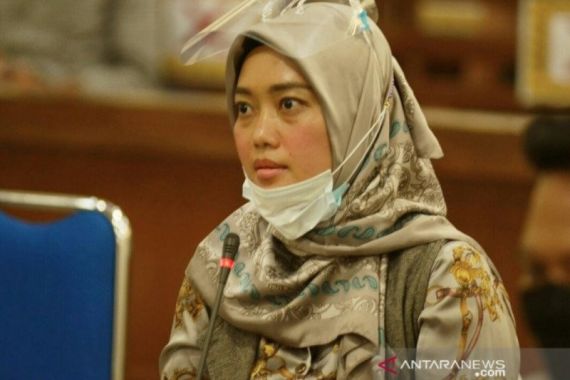 Wagub Lampung Chusnunia Chalim Membantah JPU KPK, Simak Kalimatnya - JPNN.COM