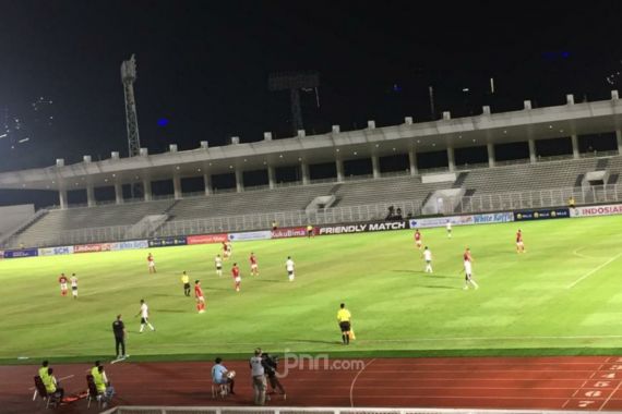 Timnas Indonesia U-23 Unggul 1-0 atas PS Tira Persibako di Babak Pertama - JPNN.COM