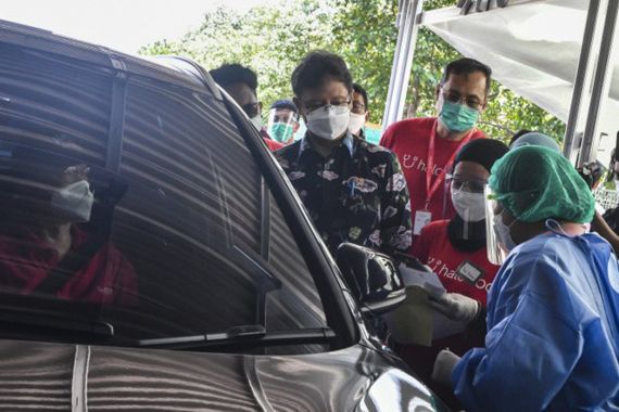 Halodoc dan Gojek jadi Omongan Menkes Budi Gunadi Sadikin - JPNN.COM