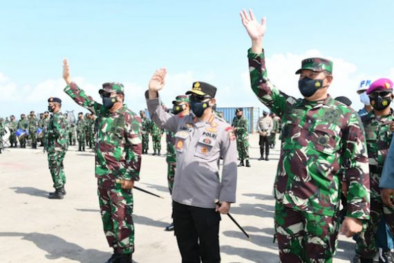 Saat Berangkatkan KRI SIM-367 ke Lebanon, Panglima Beri Pesan Khusus Kepada 119 Prajurit - JPNN.COM