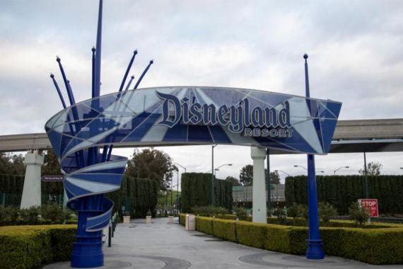 Disneyland California Bisa Kembali Buka Awal April - JPNN.COM