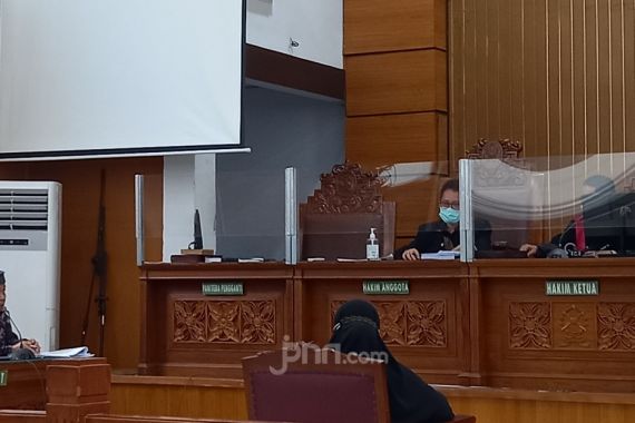 Saksi Fakta Menyebut Penahanan Habib Rizieq Berlangsung Dramatis - JPNN.COM