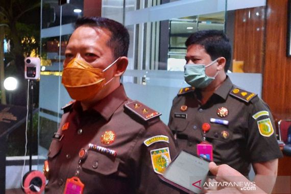 RJ Lino Ditahan KPK, Penyidikan Kasus Pelindo II di Kejagung Jalan Terus - JPNN.COM