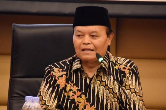 HNW Harap Mendikbud Revisi SKB Tiga Menteri Tentang Seragam Sekolah - JPNN.COM