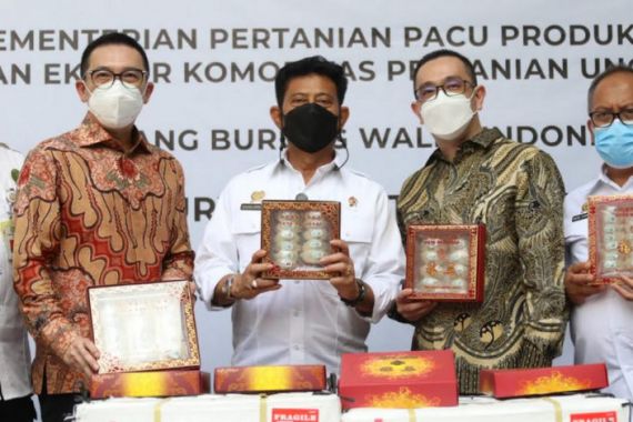 Lepas Ekspor Walet Senilai Rp 9,9 Miliar, Mentan: Produk Indonesia Diminati Dunia - JPNN.COM