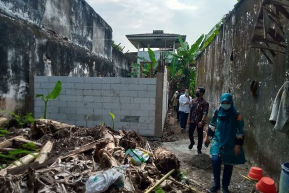 Tembok Penjara Kalisosok Surabaya Dijebol, Khusnul Meradang - JPNN.COM