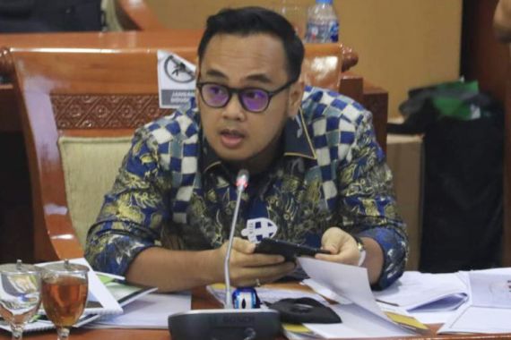 Rano Alfath Dorong Investigasi LHA PPATK pada Kemenkeu - JPNN.COM