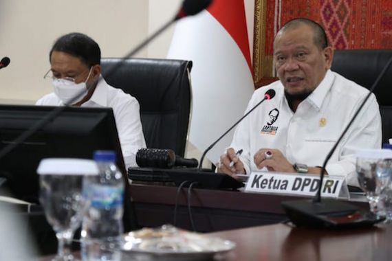Kontingen Indonesia Dipaksa Mundur, Ketua DPD RI Minta Panitia All England Bertindak Adil - JPNN.COM