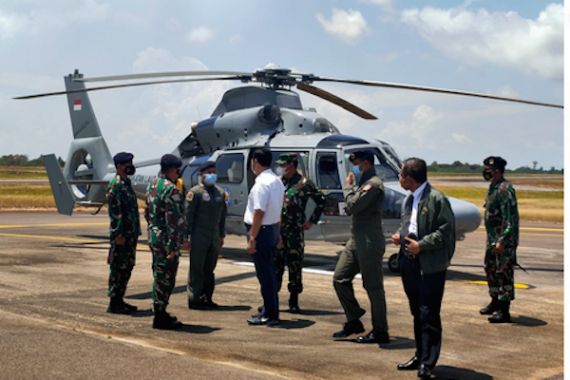 Detik-detik Laksamana Yudo dan 4 Menteri Berkunjung di Wilayah Karang Singa, Alutsista TNI Disiagakan - JPNN.COM