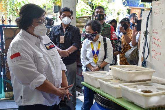 Program Kampung Iklim, Menteri Siti Mengajak Warga Bergaya Hidup Ramah Lingkungan - JPNN.COM