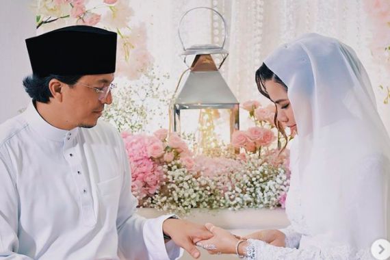 Inilah Sosok Istri Baru dari Mantan Suami Laudya Cynthia Bella, Janda Kaya Raya Malaysia - JPNN.COM