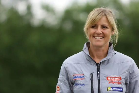 Pembalap Wanita Berjuluk Queen of The Nurburgring Meninggal Dunia - JPNN.COM