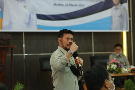 Mentan SYL Motivasi Mahasiswa Polbangtan Medan sebagai Motor Pertanian Modern - JPNN.COM