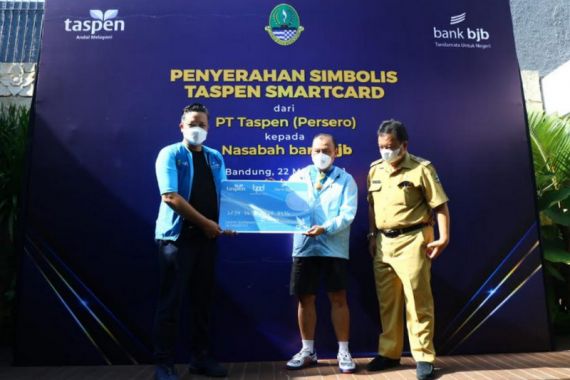 TASPEN Smartcard Permudah Akses Nasabah Bank BJB - JPNN.COM