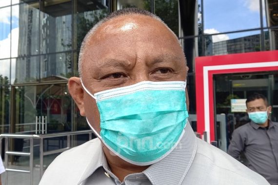 Gubernur Gorontalo Rusli Habibie Keluar dari Gedung KPK, Ada Keperluan Apa? - JPNN.COM