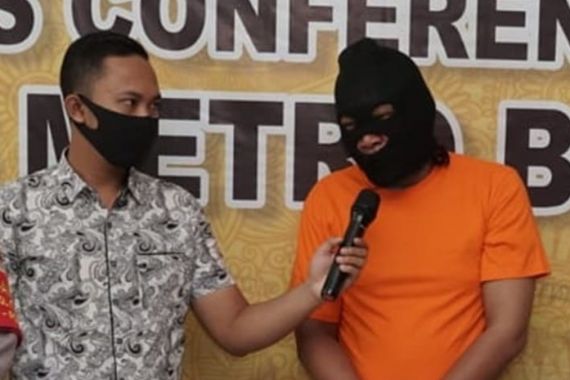 5 Kontroversi Ustaz Gondrong, yang ke-4 soal Jimat, Bikin Penasaran - JPNN.COM