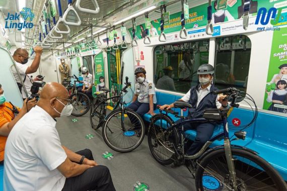 Sepeda Non-lipat Boleh Masuk ke MRT dan LRT Jakarta, Seperti ini Ketentuannya - JPNN.COM