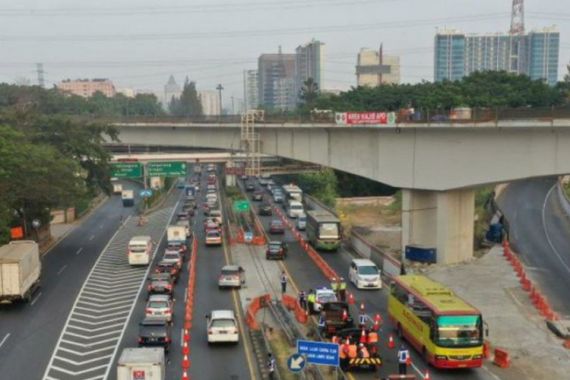 Jasa Marga Bakal Uji Coba Relokasi Akses Contra Flow di Tol Dalam Kota - JPNN.COM