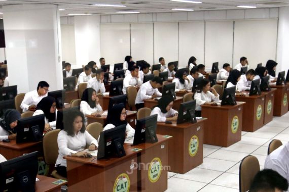 Guru Swasta dan Lulusan PPG Bisa Pilih Formasi PPPK 2021 Mulai 18 September - JPNN.COM