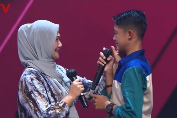 Ayah Driver Ojol, Farel Bertekad Juarai The Voice Kids Indonesia - JPNN.COM