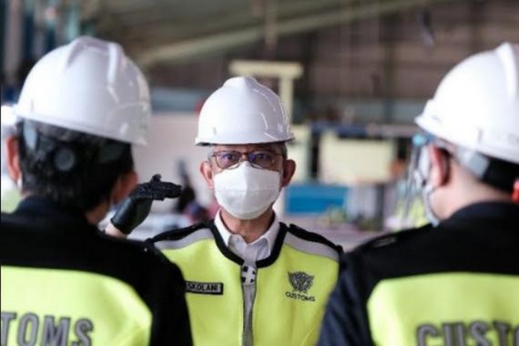 Tinjau Joint Inspection, Dirjen Bea Cukai Kunjungi Tanjung Emas - JPNN.COM