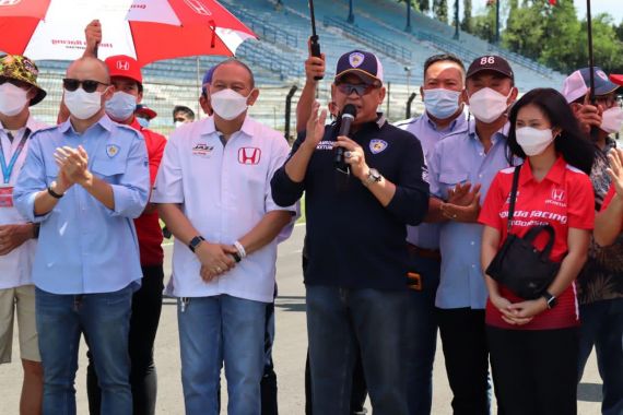 Bamsoet Buka Putaran Pertama Balap Mobil ISSOM 2021 di Sirkuit Sentul - JPNN.COM