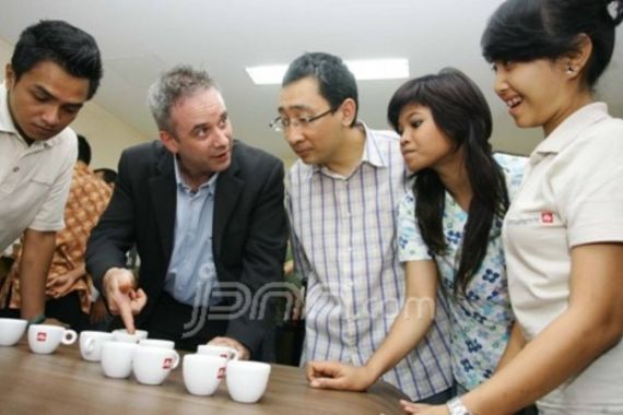 Universita Del Caffe, Kampus Para 'Mahasiswa' yang Belajar tentang Kopi - JPNN.COM