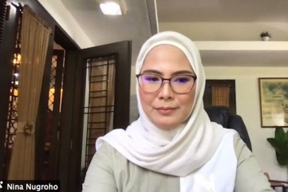 Peduli Gizi Anak Indonesia, Nina Nugroho Serahkan Donasi ke FoI - JPNN.COM