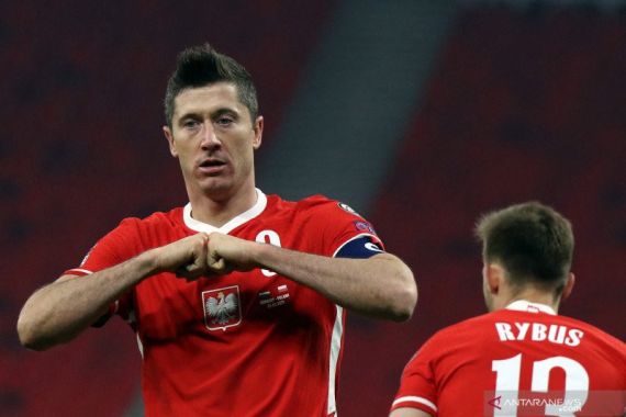 Penyerang Bayern Bakal Absen Bela Polandia saat Laga Kontra Inggris - JPNN.COM