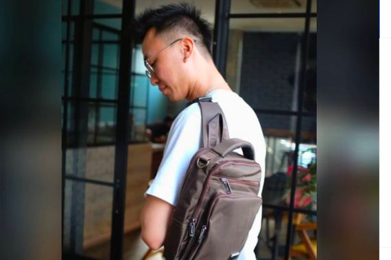 Sling Bag, Cocok dan Nyaman untuk Traveling - JPNN.COM