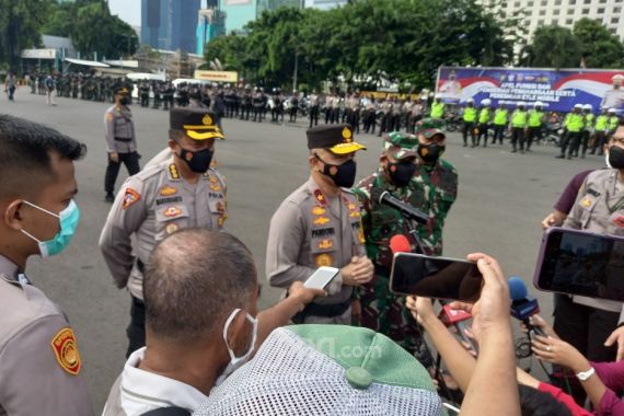 TNI-Polri Gelar Patroli Berskala Besar Amankan Ibu Kota - JPNN.COM