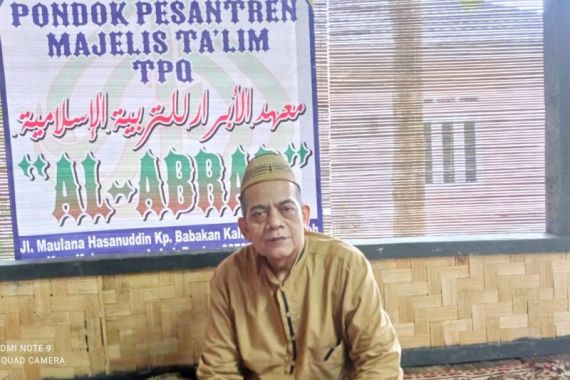 Kiai Akhmad Khudori Angkat Bicara Merespons Teror Bom Makassar, Kalimatnya Keras - JPNN.COM
