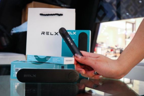 Indonesia Butuh Regulasi Khusus untuk Mengatur Rokok Elektrik, RELX Siap Membantu - JPNN.COM
