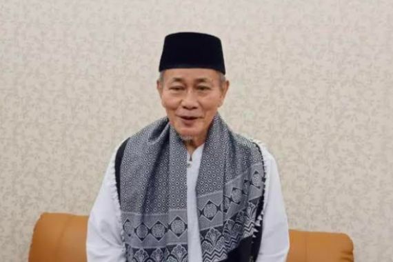 Niat Mulia KH. Embay Mulya Syarief untuk Memajukan Pendidikan Banten - JPNN.COM
