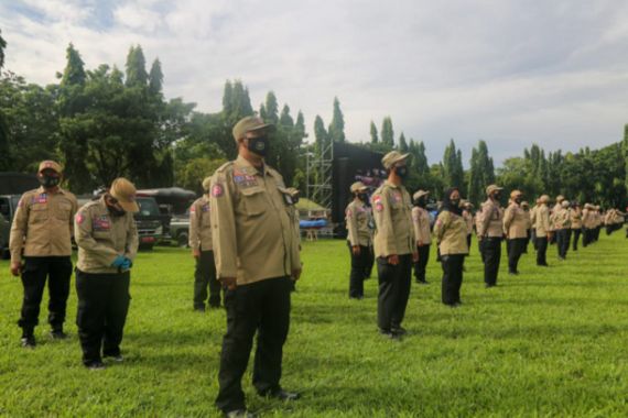 Hadir Pada Puncak HUT Tagana, Mensos Buktikan Kemensos Ada untuk Masyarakat - JPNN.COM