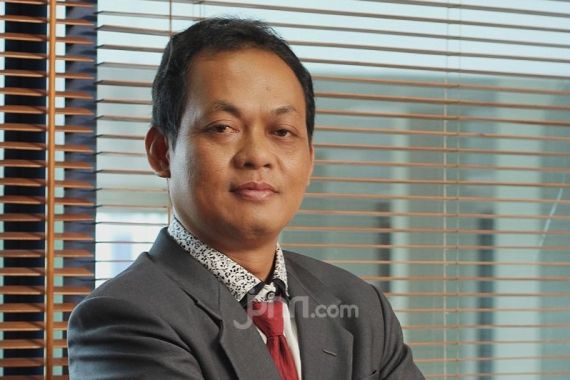 Suparji Ahmad: Pinjol Ilegal Kian Meresahkan, Harus Diberantas  - JPNN.COM