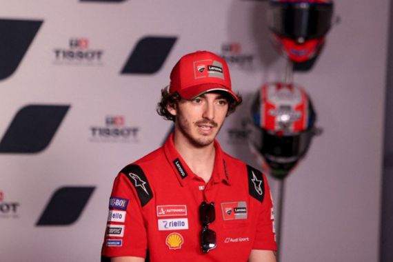 MotoGP Doha: Bagnaia Bingung, Mau Langsung Cepat atau Jaga Ban - JPNN.COM