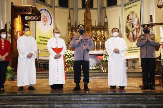 Pastikan Umat Kristiani Aman, Kapolri: Selamat Merayakan Ibadah Paskah - JPNN.COM