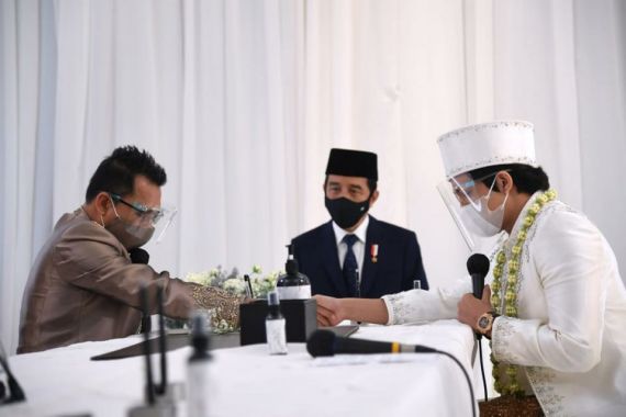Presiden Jokowi dan Ibu Negara Hadiri Akad Nikah Atta dan Aurel, Pengin Tahu Siapa yang Menyambut? - JPNN.COM