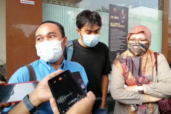 Rekonstruksi Kasus Kekerasan Jurnalis Tempo Nurhadi: Ada Sosok Perempuan yang Muncul - JPNN.COM