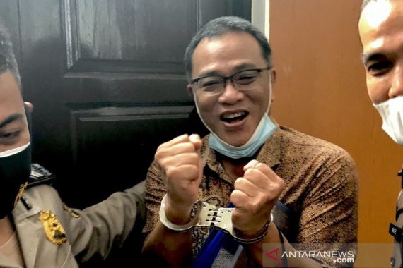 Berbicara kepada Hakim, Jumhur Hidayat Meminta Laptop Anaknya Dikembalikan - JPNN.COM